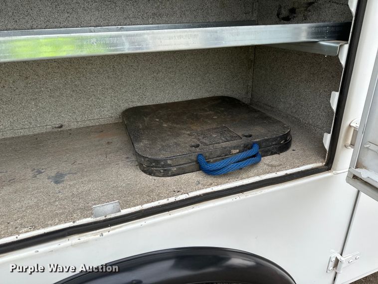 image for item DO3377 2018 Ford  F550 utility / service truck