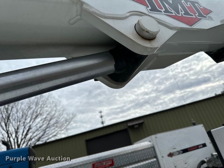 image for item DO3377 2018 Ford  F550 utility / service truck