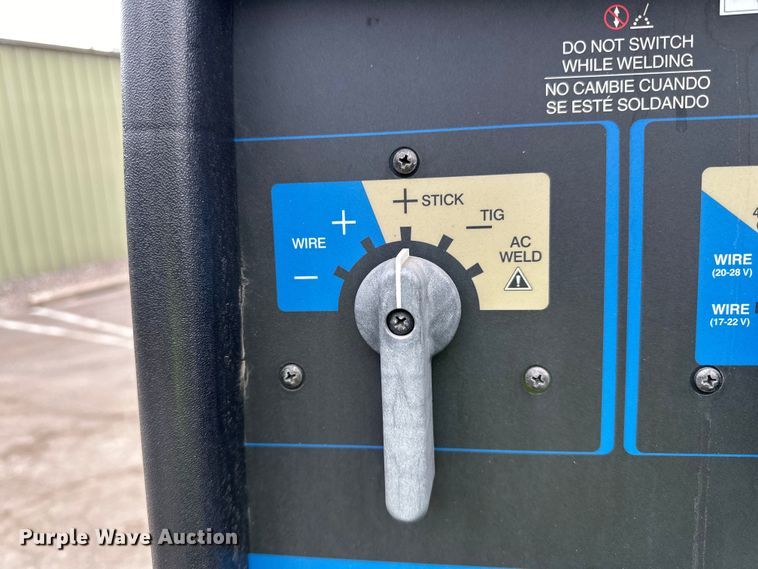 image for item DO3377 2018 Ford  F550 utility / service truck