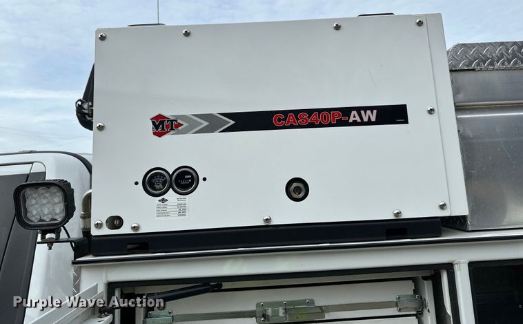 image for item DO3377 2018 Ford  F550 utility / service truck