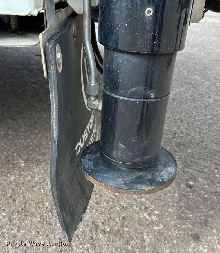 image for item DO3377 2018 Ford  F550 utility / service truck