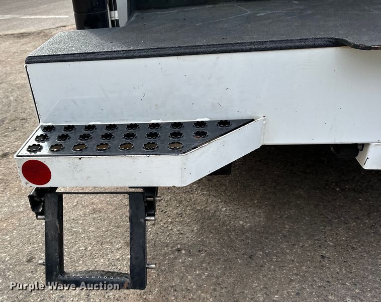 image for item DO3377 2018 Ford  F550 utility / service truck