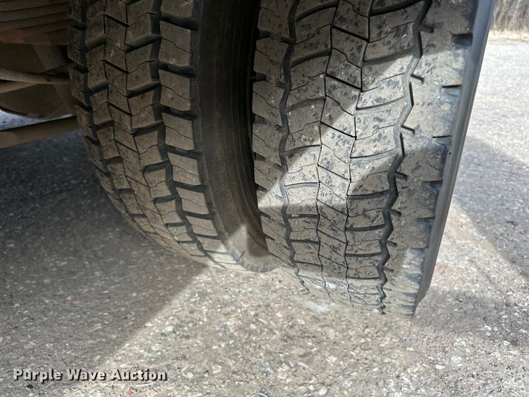 image for item DO3377 2018 Ford  F550 utility / service truck