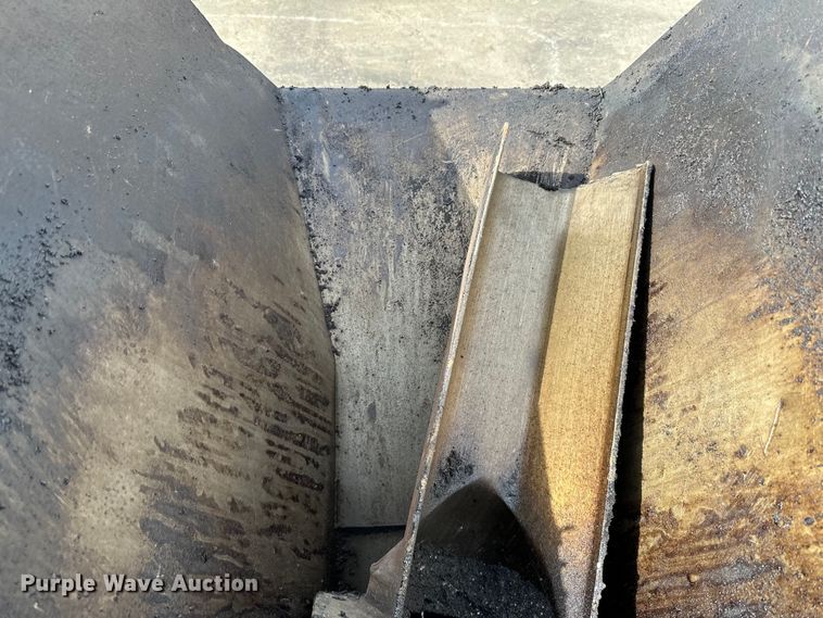 image for item DO3379 Miller  Curbilder curb machine