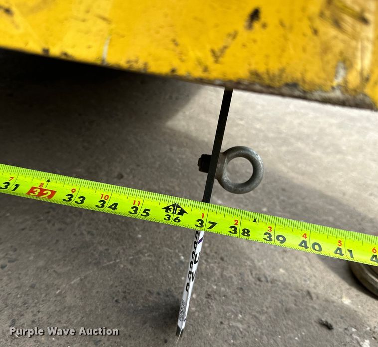 image for item DO3383 Bomag  roller parts