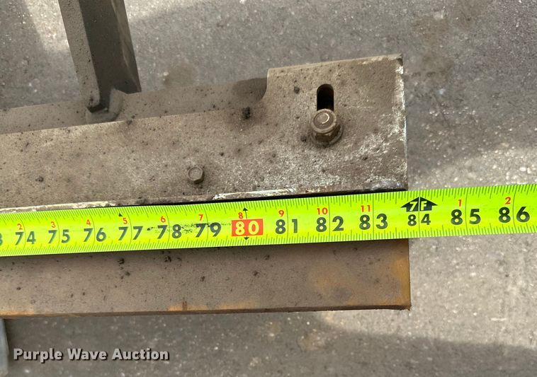 image for item DO3383 Bomag  roller parts