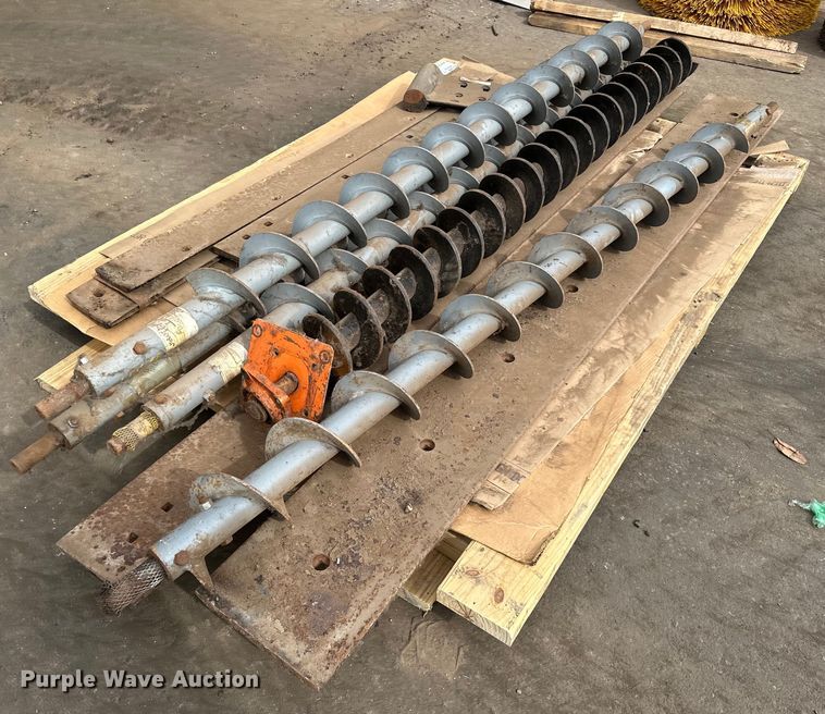 image for item DO3386 Plow and salter parts  Truck parts