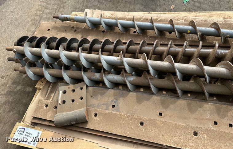 image for item DO3386 Plow and salter parts  Truck parts