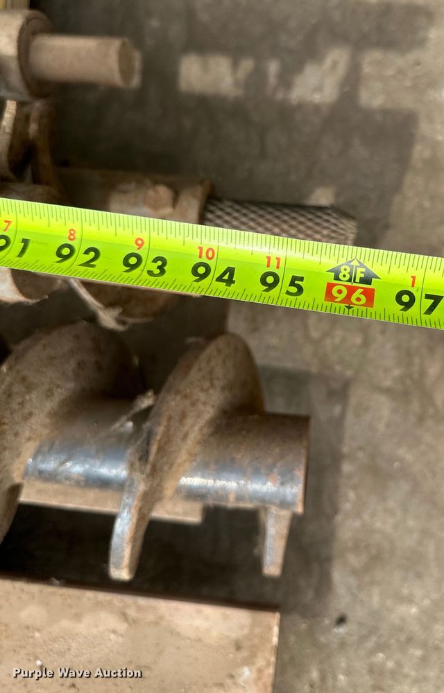 image for item DO3386 Plow and salter parts  Truck parts