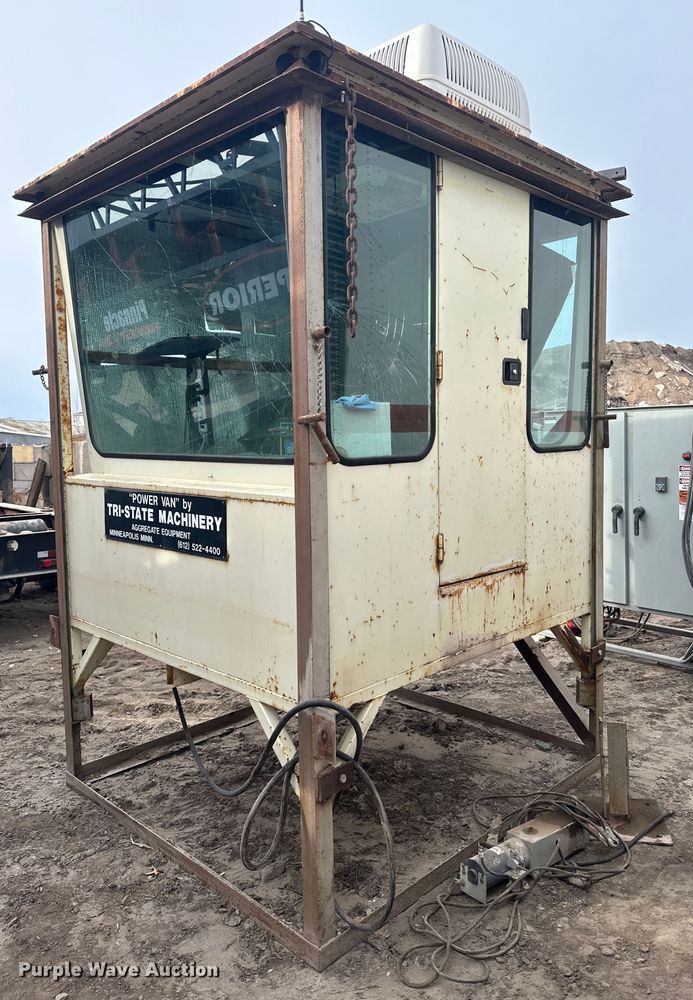 image for item DO3392 Control tower