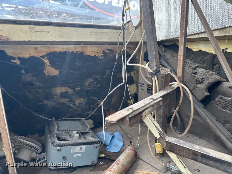 image for item DO3392 Control tower