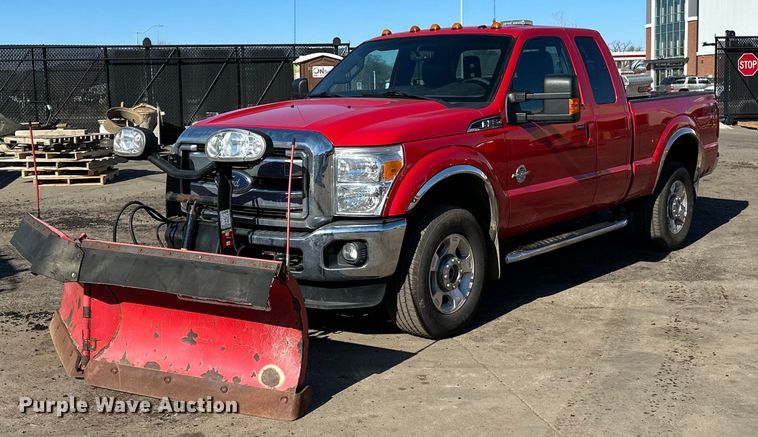 image for item DO3394 2015 Ford F350 Super Duty Lariat SuperCab pickup truck