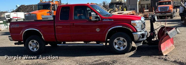 image for item DO3394 2015 Ford F350 Super Duty Lariat SuperCab pickup truck