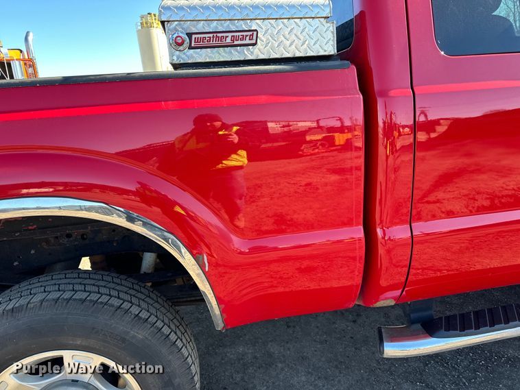 image for item DO3394 2015 Ford F350 Super Duty Lariat SuperCab pickup truck