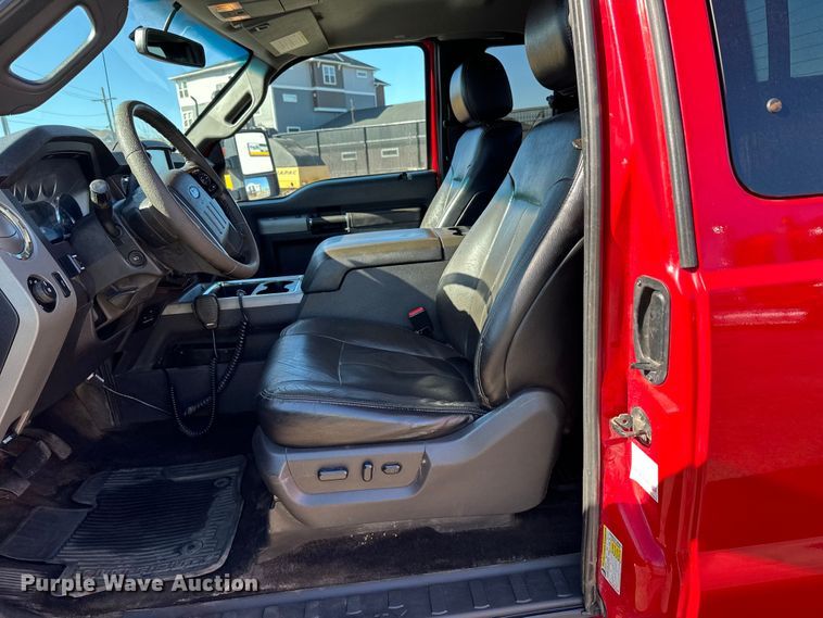 image for item DO3394 2015 Ford F350 Super Duty Lariat SuperCab pickup truck