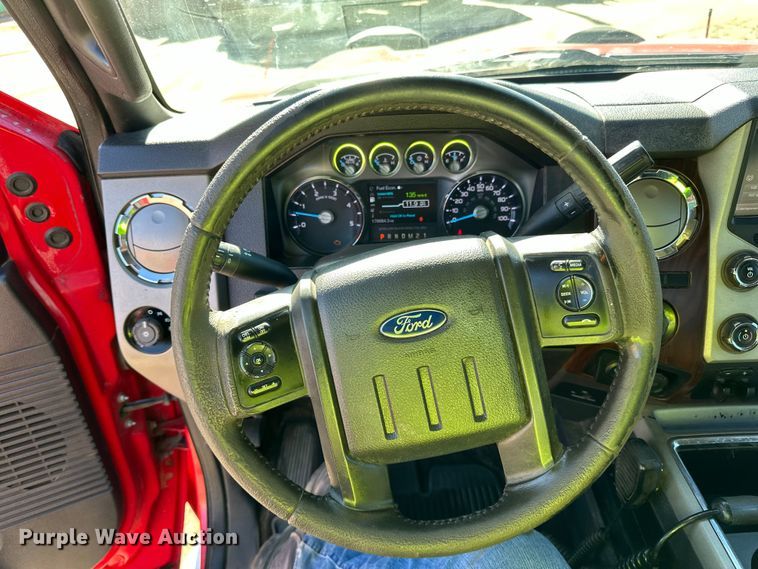 image for item DO3394 2015 Ford F350 Super Duty Lariat SuperCab pickup truck