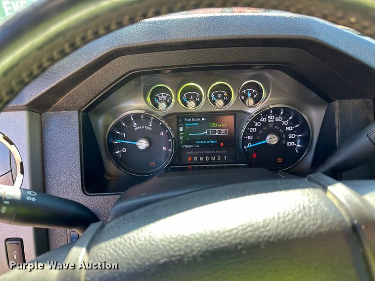 image for item DO3394 2015 Ford F350 Super Duty Lariat SuperCab pickup truck