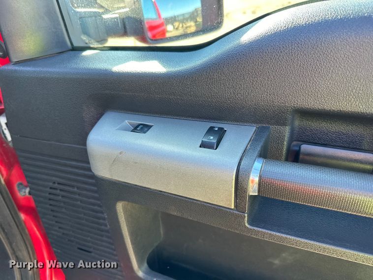 image for item DO3394 2015 Ford F350 Super Duty Lariat SuperCab pickup truck