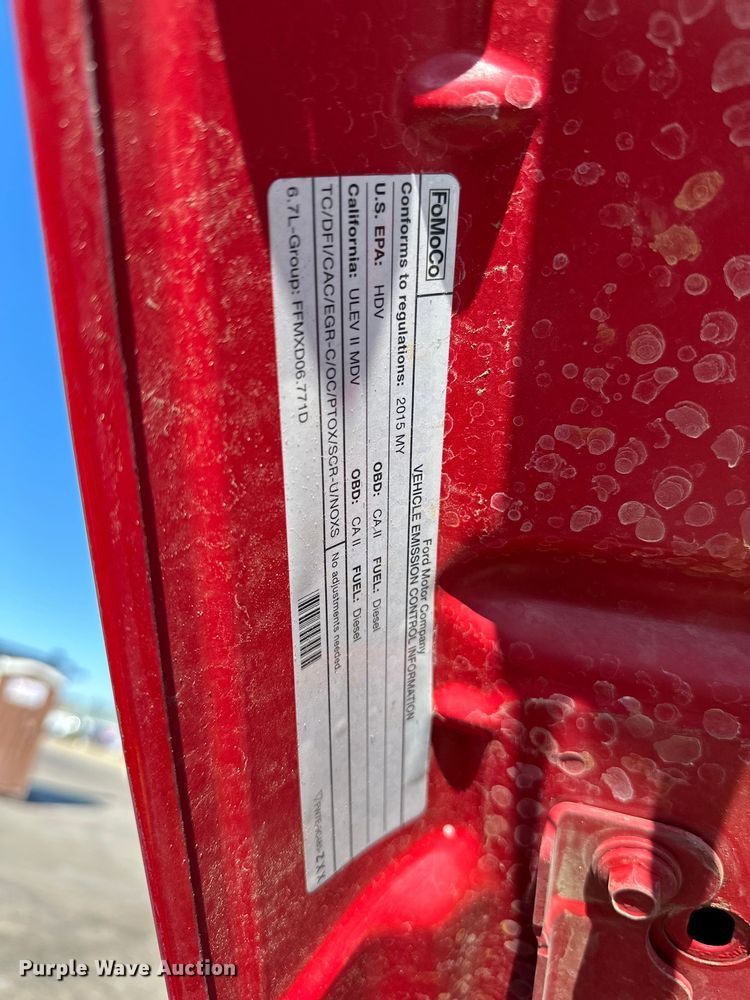 image for item DO3394 2015 Ford F350 Super Duty Lariat SuperCab pickup truck