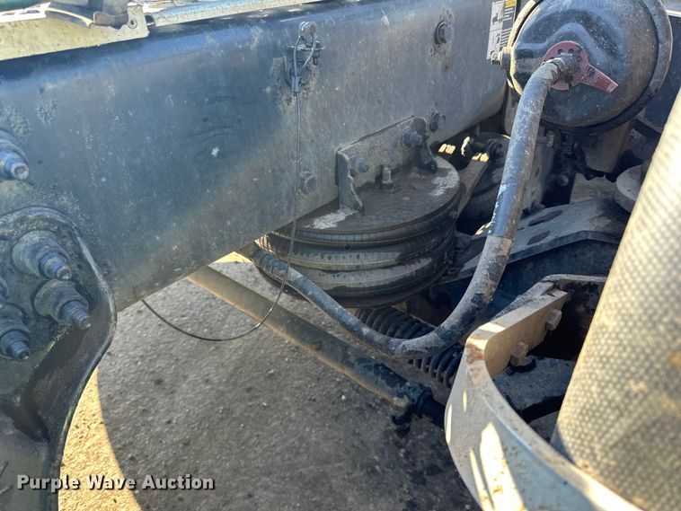 image for item DO3395 2014 Kenworth  T800W semi truck