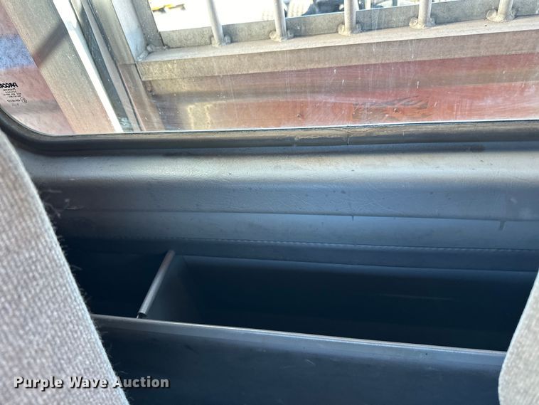 image for item DO3395 2014 Kenworth  T800W semi truck