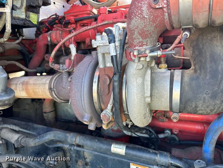 image for item DO3395 2014 Kenworth  T800W semi truck