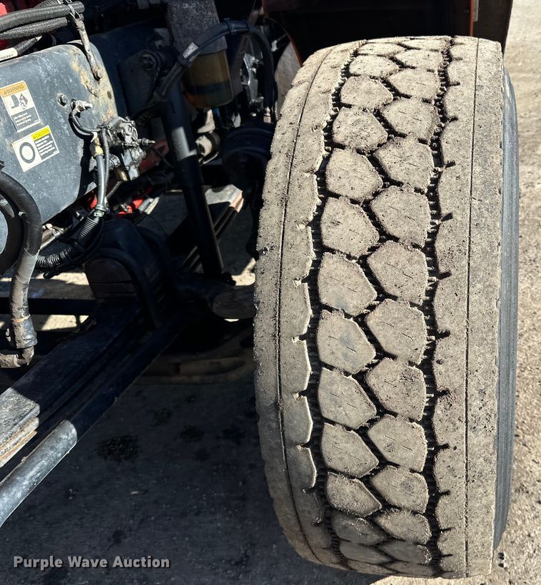 image for item DO3395 2014 Kenworth  T800W semi truck