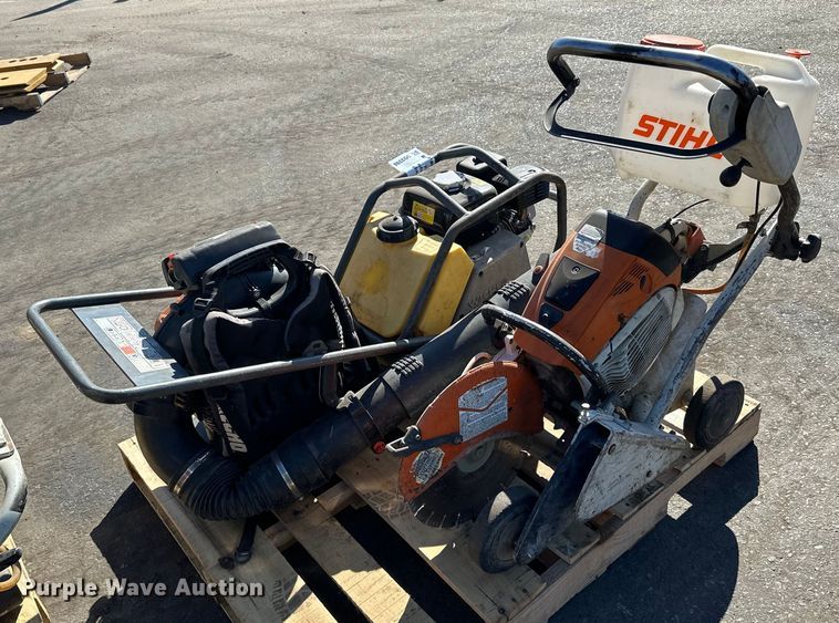 image for item DO3398 Concrete equipment