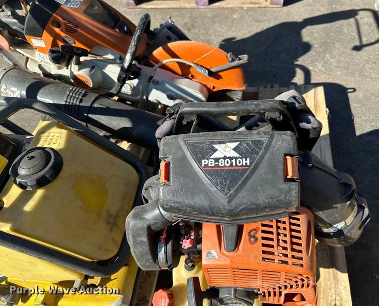 image for item DO3398 Concrete equipment