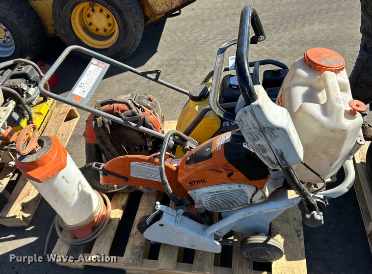 image for item DO3399 Concrete equipment