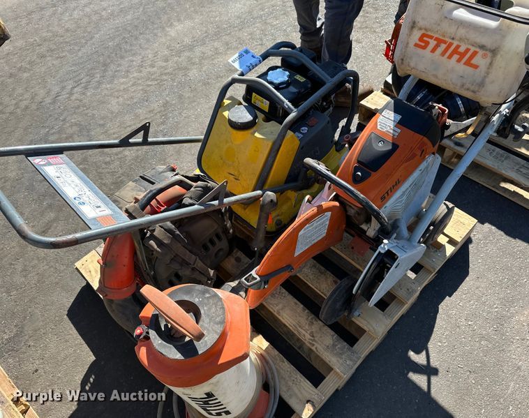 image for item DO3399 Concrete equipment