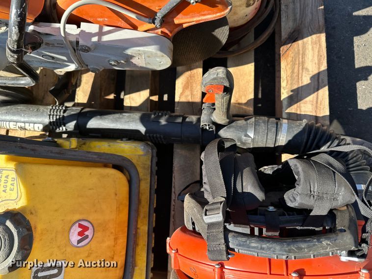 image for item DO3405 Concrete equipment