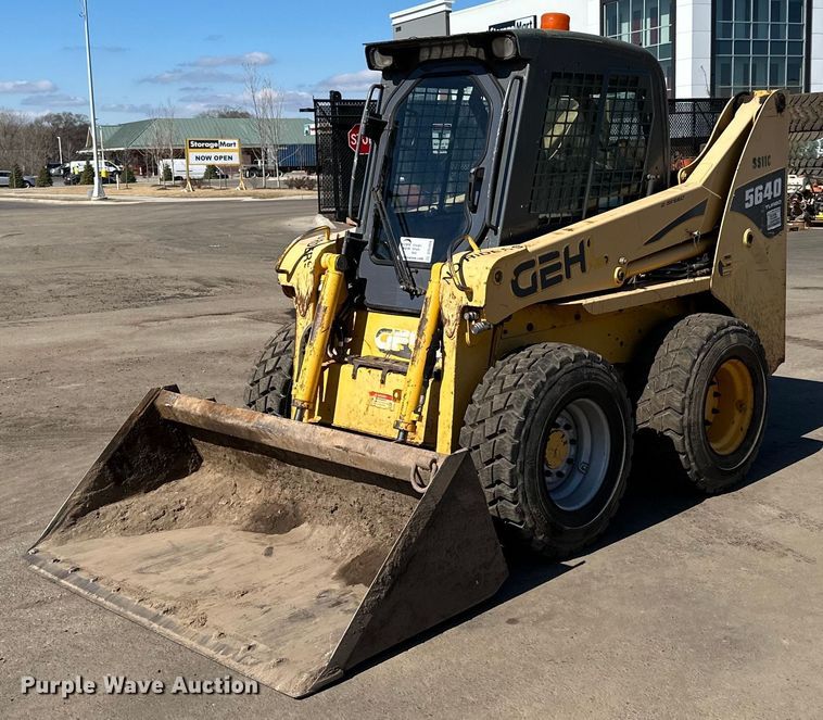image for item DO3406 2011 Gehl 5640 skid steer loader