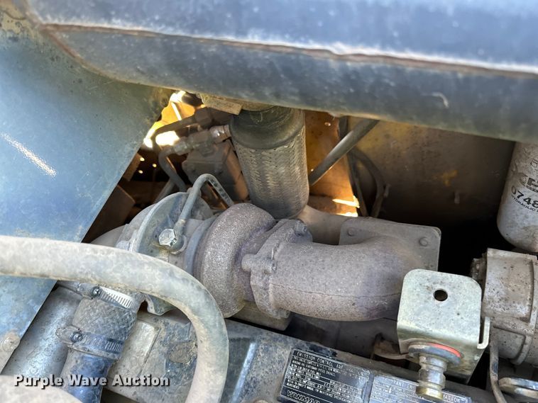 image for item DO3406 2011 Gehl 5640 skid steer loader