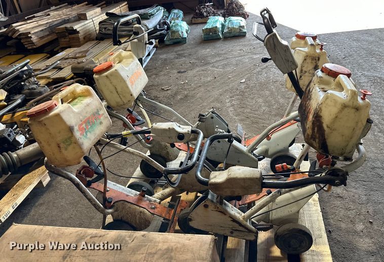 image for item DO3408 (4) Stihl saw cart