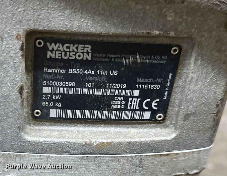 image for item DO3412 Wacker BS50-4  plate compactor