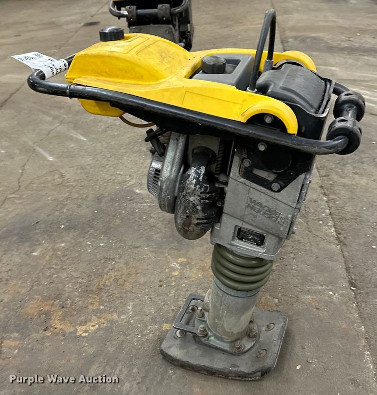 image for item DO3414 Wacker BS50-2 plate compactor