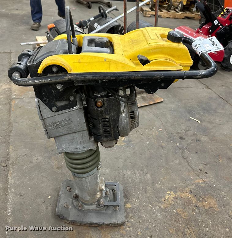 image for item DO3414 Wacker BS50-2 plate compactor