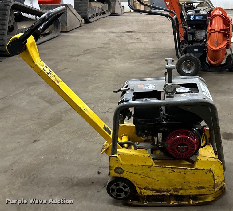 image for item DO3418 2014 Wacker BPU 3750 ATS plate compactor