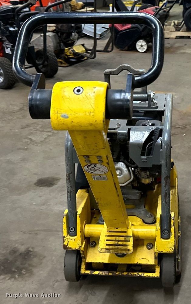 image for item DO3418 2014 Wacker BPU 3750 ATS plate compactor
