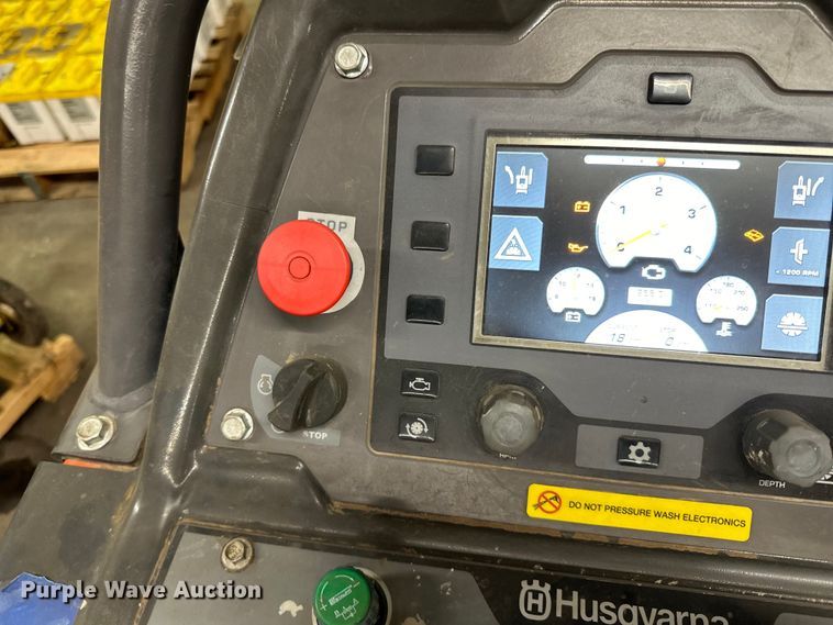 image for item DP8336 Husqvarna FS5000D concrete saw