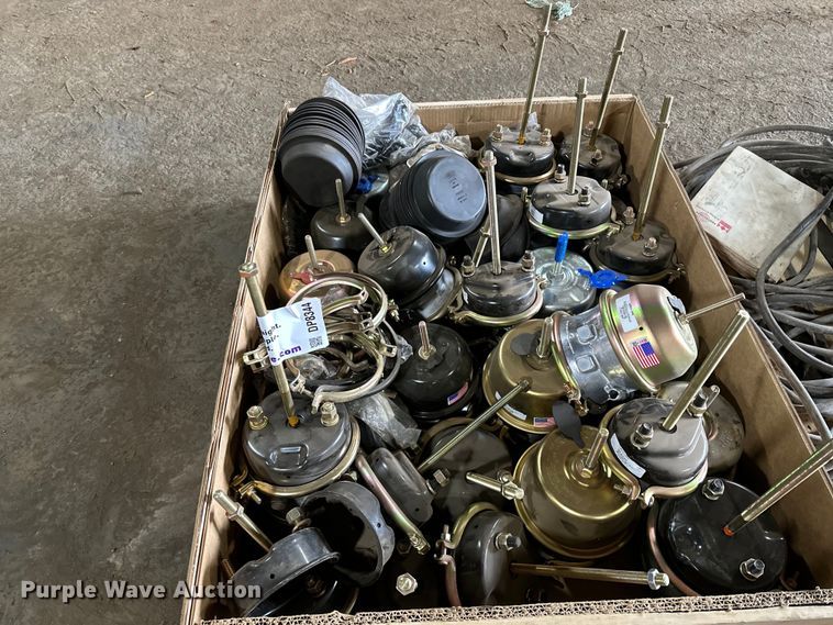 image for item DP8344 (2) pallets of truck parts