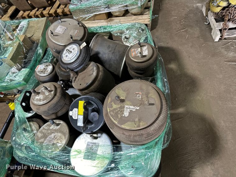 image for item DP8344 (2) pallets of truck parts