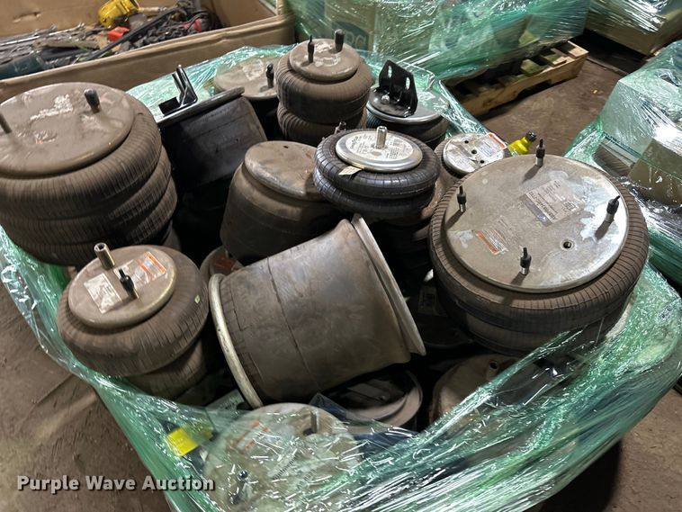 image for item DP8344 (2) pallets of truck parts