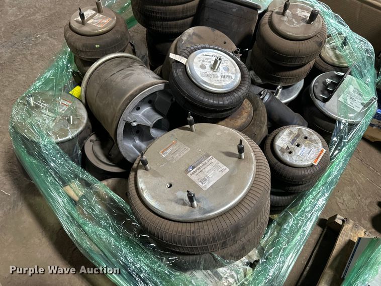 image for item DP8344 (2) pallets of truck parts