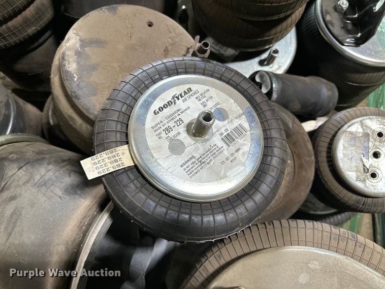 image for item DP8344 (2) pallets of truck parts