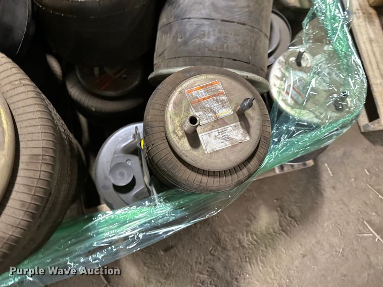 image for item DP8344 (2) pallets of truck parts