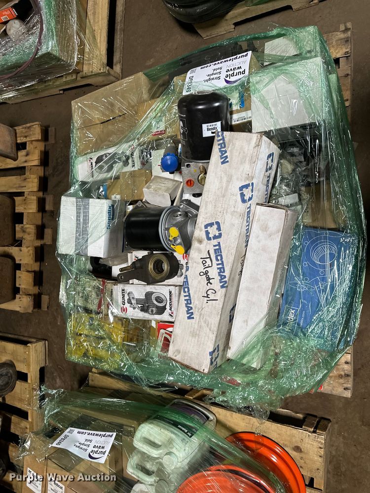 image for item DP8349 (3) pallets of truck parts