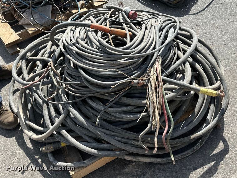 image for item DP8355 Approximately 250' power cord