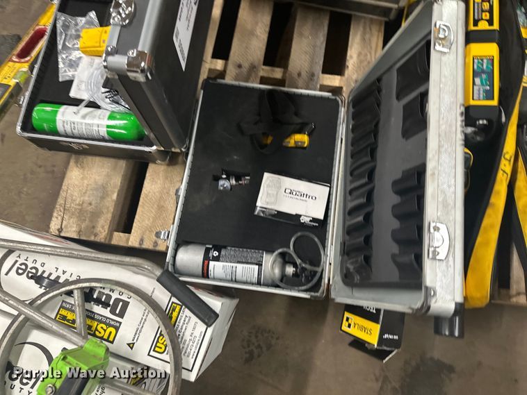 image for item DQ0604 Tools